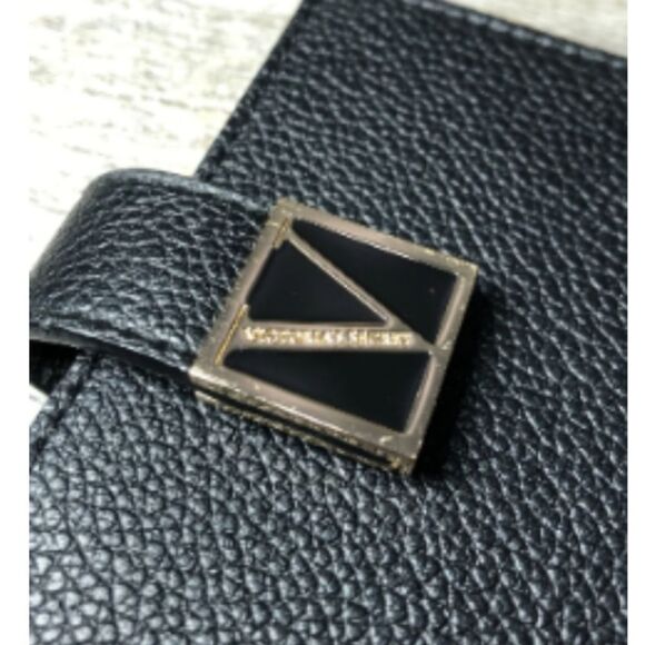 🆕️ Victoria's Secret Acordian Card Case New Style - Picture 6 of 7